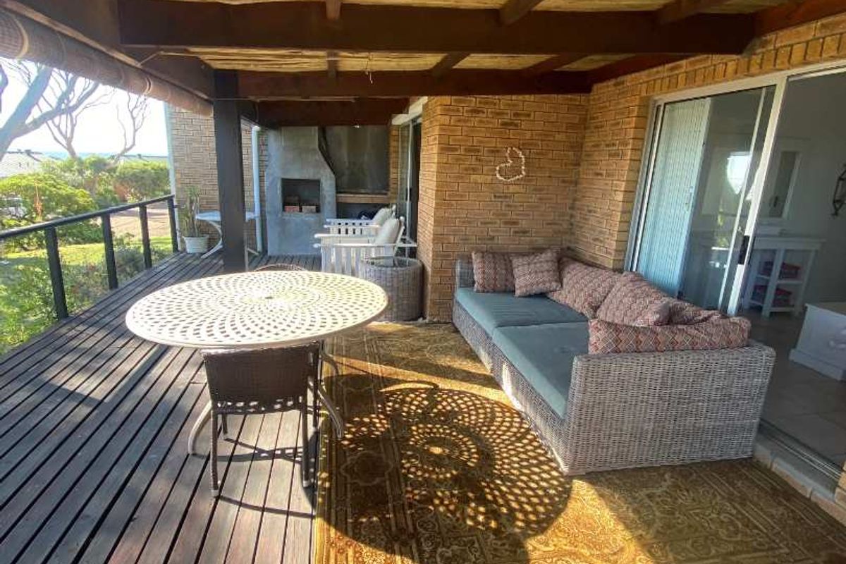 Seaside Cottage Within Secure Complex - Photo 2