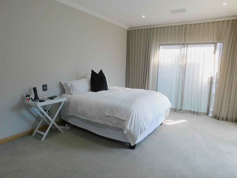 3 bedroom furnished cluster in Bryanston - Photo 10