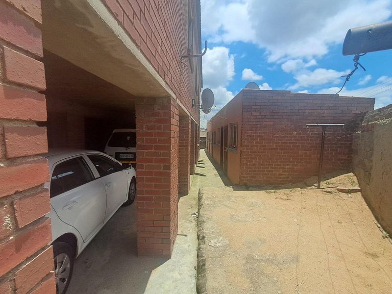 Lucrative Investment In Kaalfontein - Photo 5