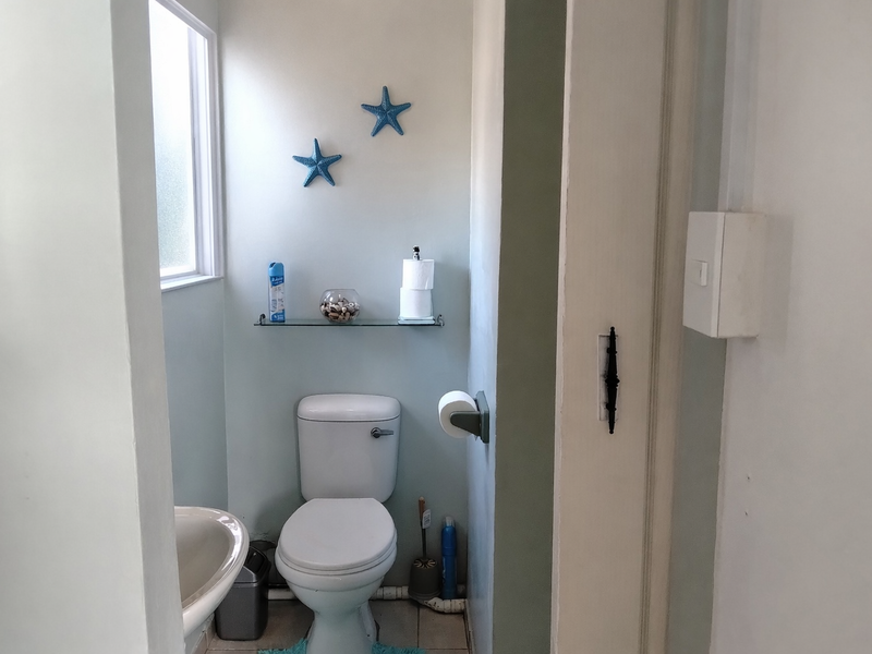 Large family home with Flatlet included - Photo 7