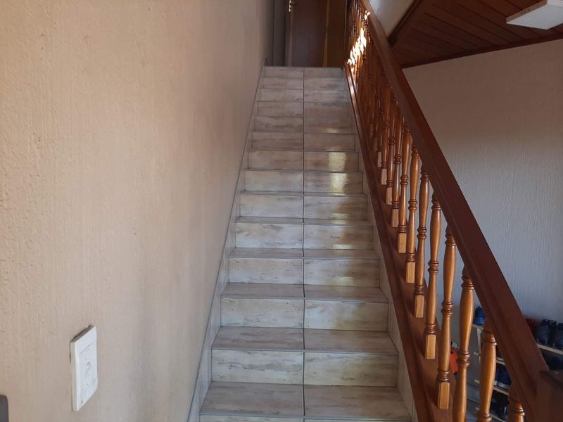 4 Bedroom House in Rewlatch - Photo 7