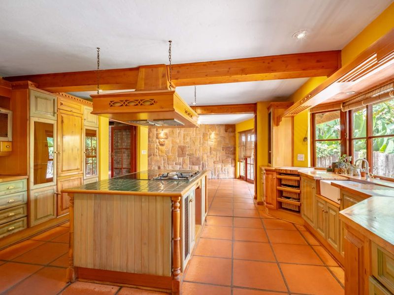 Exquisite Equestrian Estate for Rent in Beaulieu - Photo 9