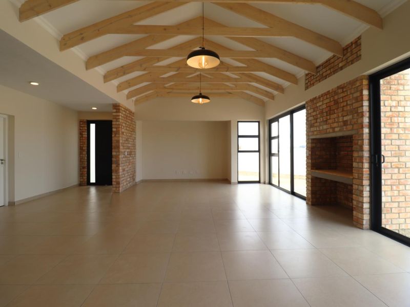 New Modern House for Sale, Kramersdorf Swakopmund - Photo 2