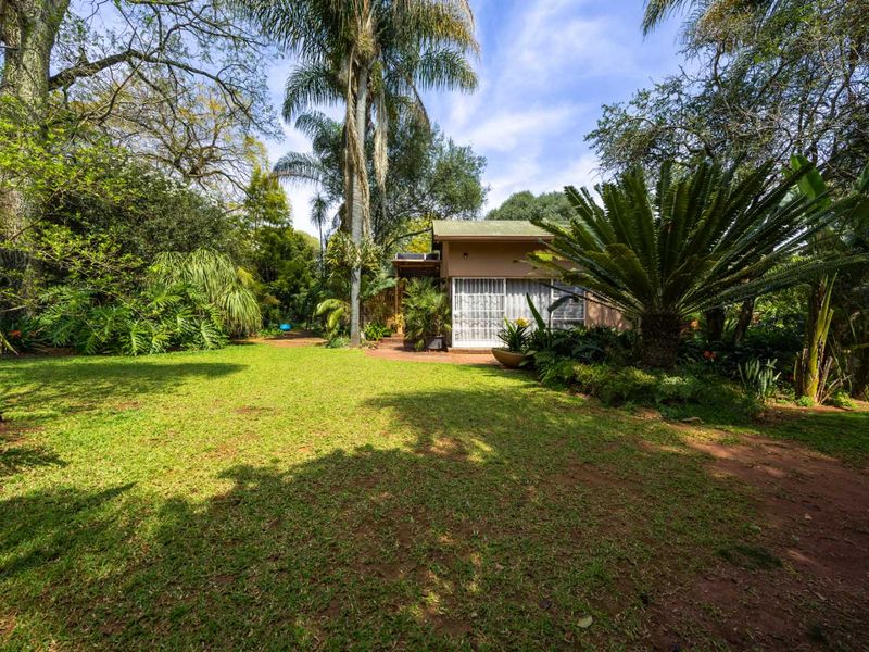 Space, Privacy and Natural Beauty - Photo 3