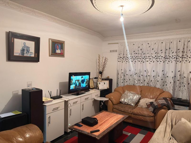 Discover Your Dream Home! - Photo 4