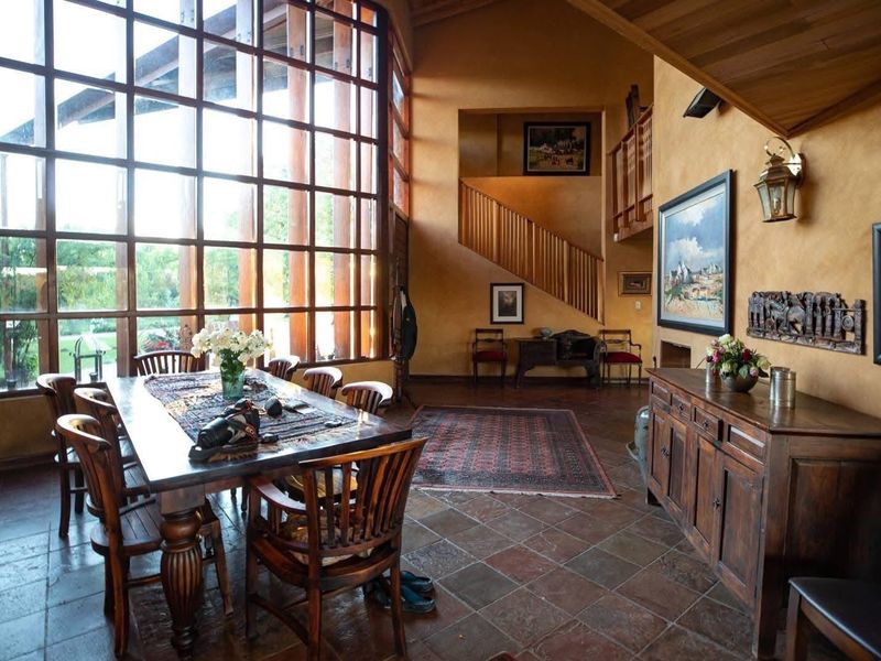 Exclusive Estate Living | Space, Privacy & Views - Photo 3