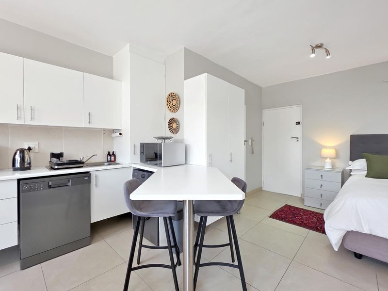 Charming Studio to Rent - Photo 9