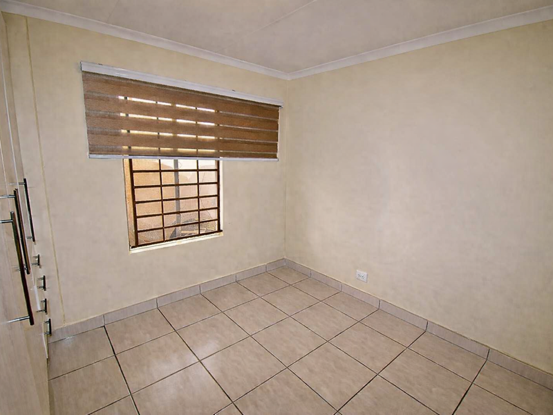 Secure Living - Photo 10