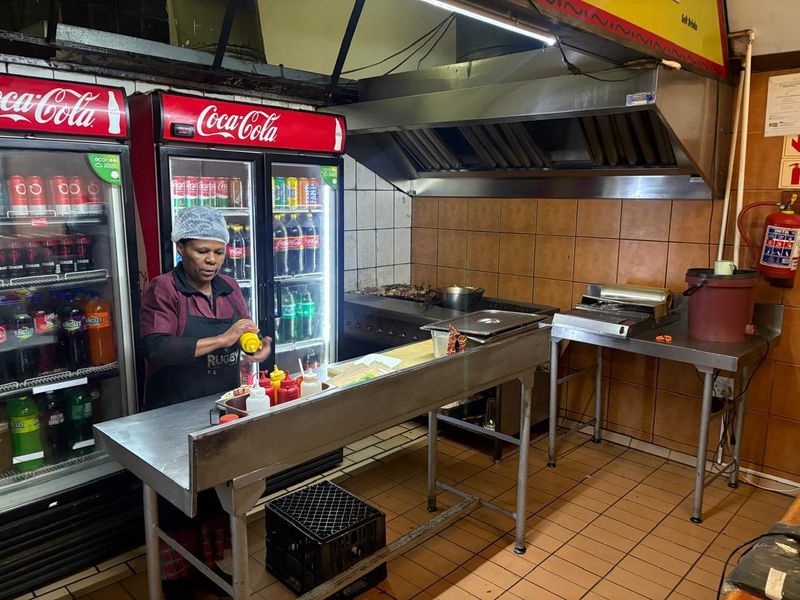 4x Luctrative retail businesses in one - Photo 9