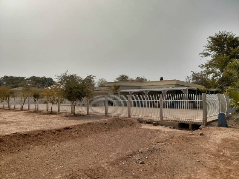 MODERN FAMILY HOME UNIT FOR SALE IN MARIENTAL - Photo 3