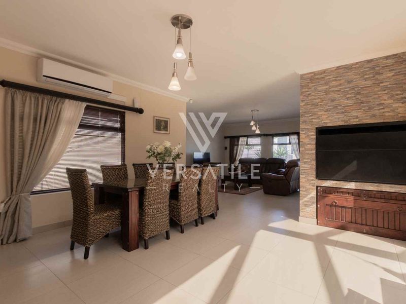 Dolphin Beach - Photo 8