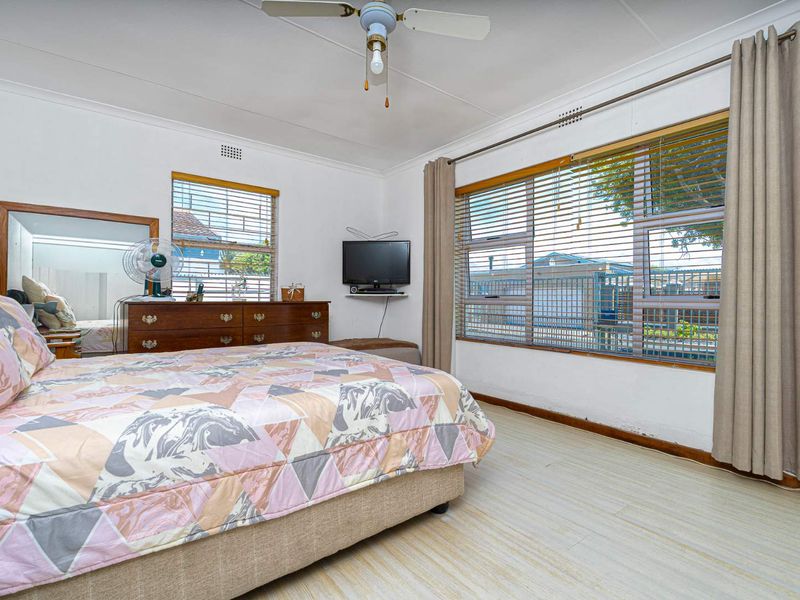 Comfortable 3 bedroomed home in Ottery - Photo 9