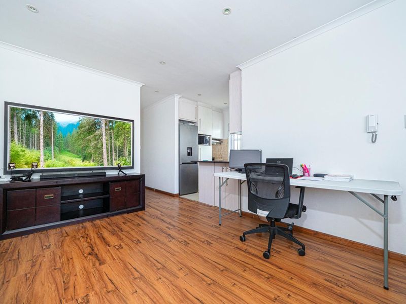 3-Bedroom Home Lock up and go - Photo 4