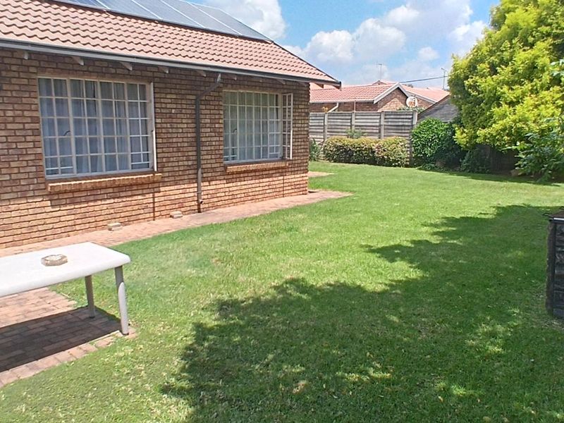 Charming Beyerspark Gem: Perfect for Investors & First-Time Buyers - Photo 3