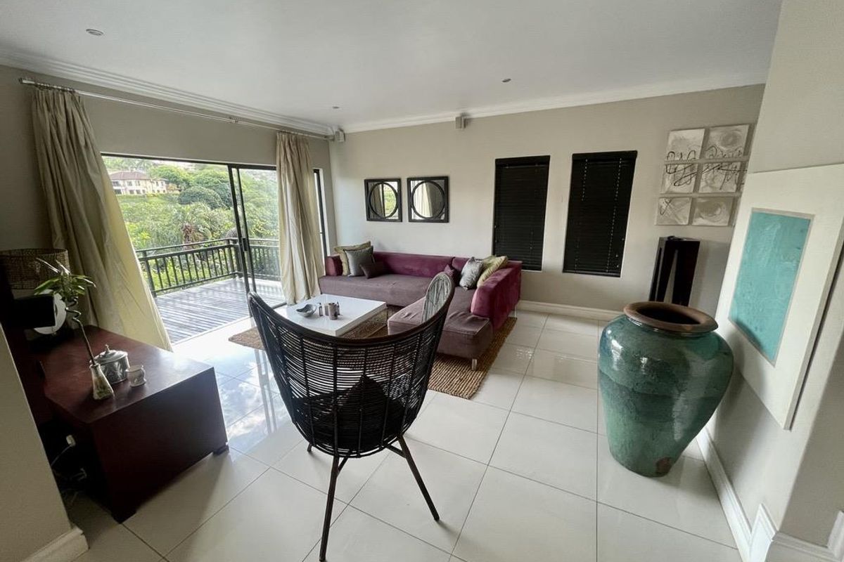Hendra - Fully Furnished Townhouse to Rent in Sought-After La Lucia Gardens Estate - Photo 4
