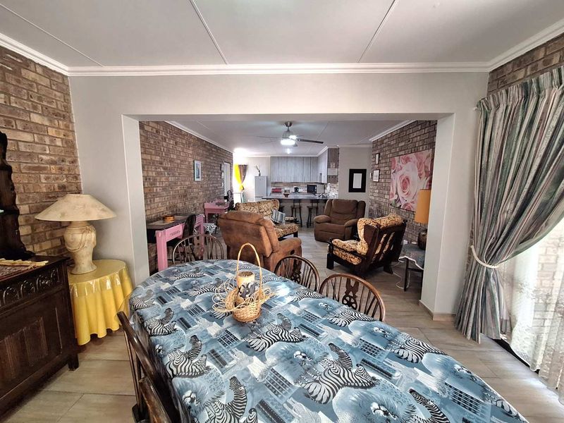 Space, Comfort and Style Combined - Photo 8