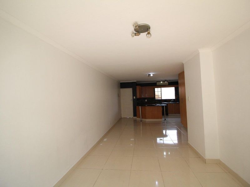 2 Bedroom, Ground floor Unit - Photo 7