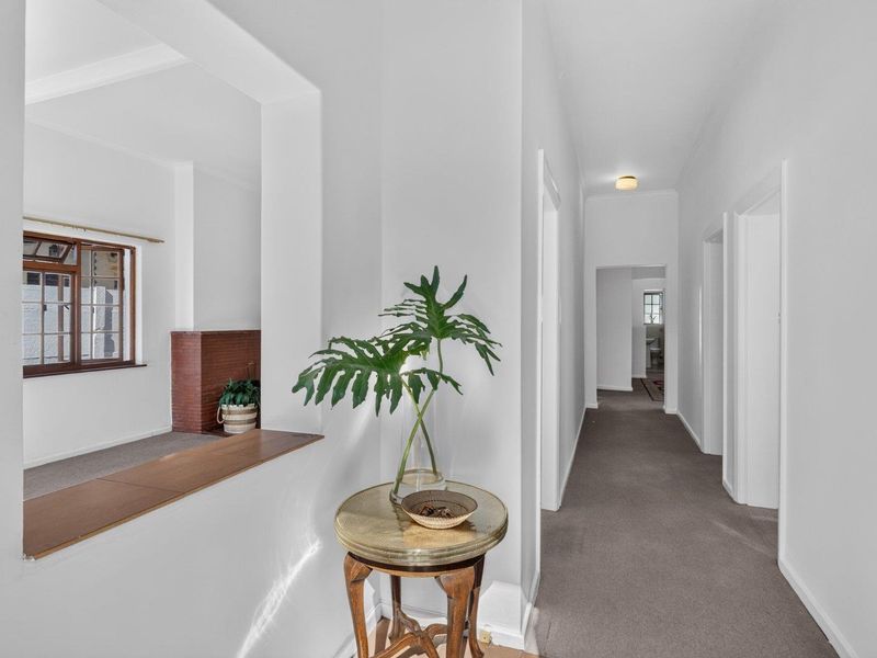 A Much-Loved Claremont Home, Ready for Its Next Chapter - Photo 7