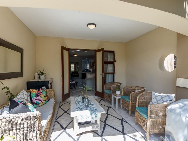 2 Bedroom Apartment/Flat to Rent in Dainfern - Photo 3