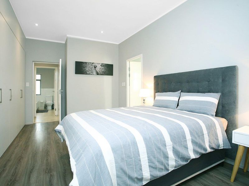 3 BED 2.5 BATH FULLY FURNISHED TOWNHOUSE OAKLANDS - Photo 9