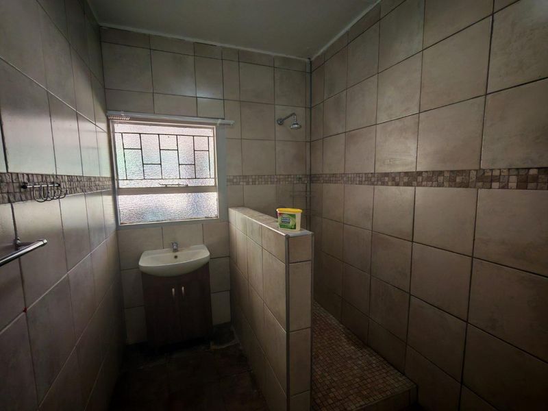 3 Bedroom Rental Home Steelpoort - Photo 9