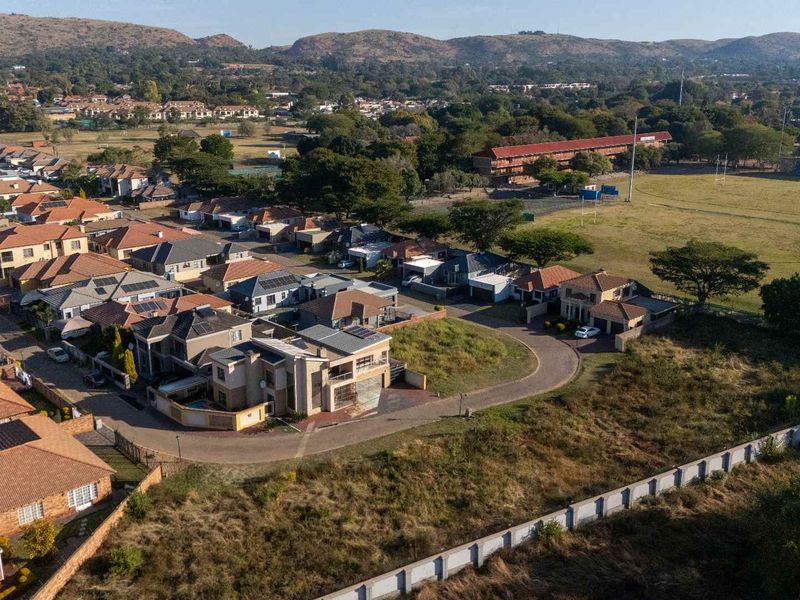 Prime Vacant Stand in Secure Heatherview Estate, Akasia - Photo 8