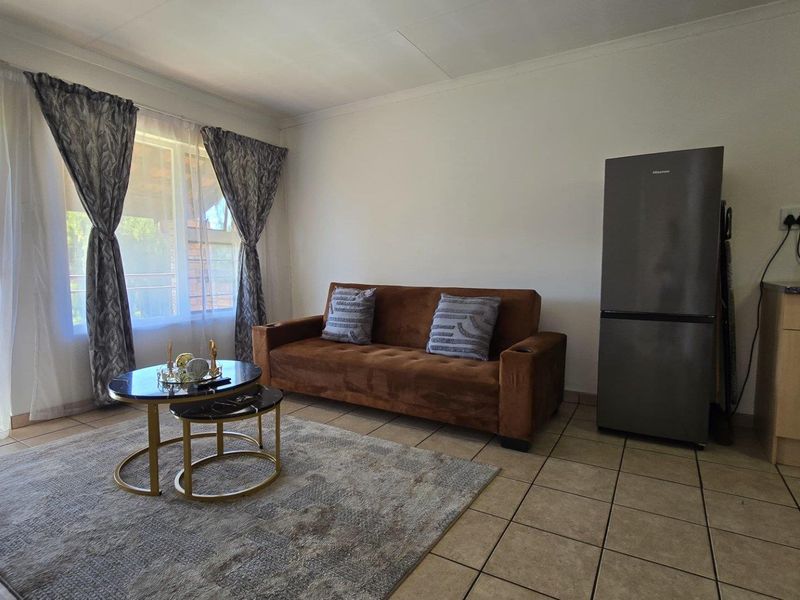 2 bedroom apartment for sale in Castle View - Photo 4