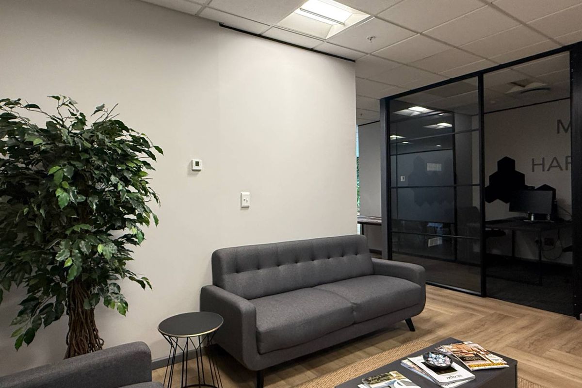 Prestigious 265m2 Portside Office to let - Photo 4