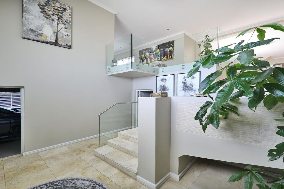 The Ultimate Lifestyle Awaits You in Baronetcy Estates, Plattekloof - Photo 5