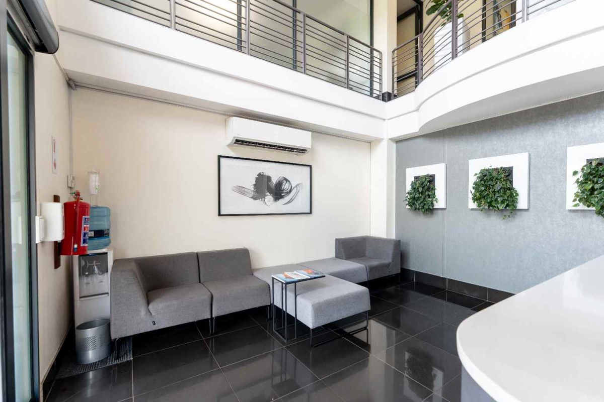 Prime First Floor Opportunity | Ideal Medical Centre or Restaurant Space - Photo 4