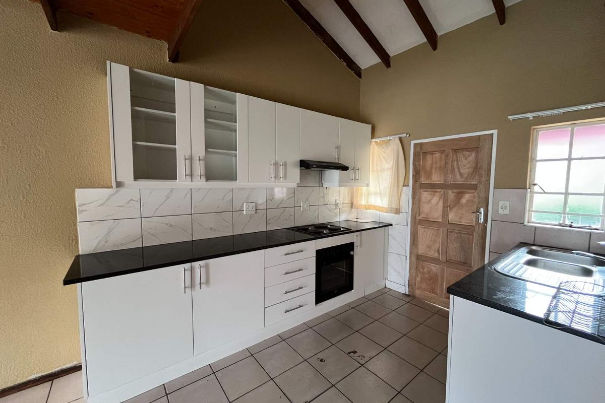 Newly Renovated 2 Bedroom Sectional Title Unit with Mezzanine - Photo 3