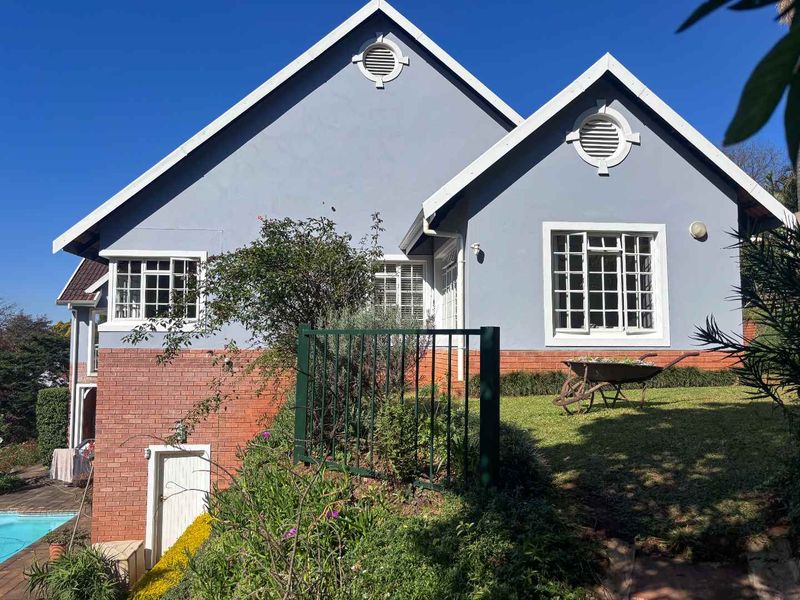 4 Bedroom Family Home for Sale in Oak Park Estate, Pietermaritzburg - Photo 3