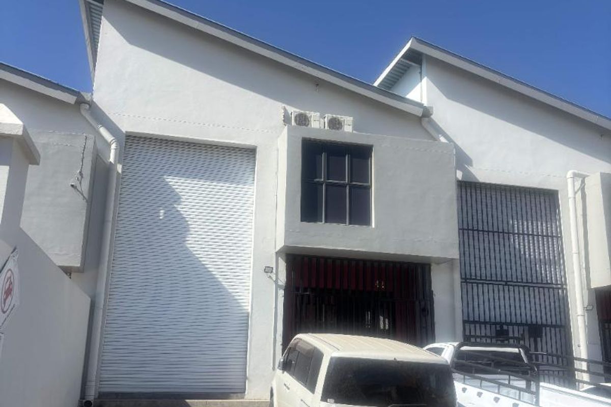 WAREHOUSE FOR SALE LAFRENZ - Photo 4