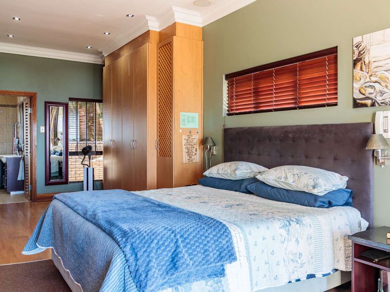 Lovemore Heights – 6 Bedroom Multi family home with flatlet - Photo 8