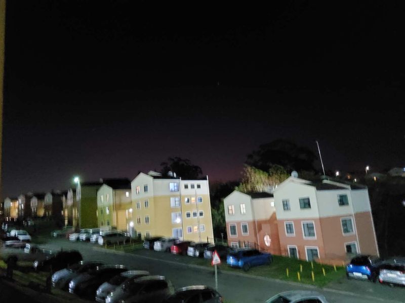 **Charming 3-Bedroom Family Home Perfect for First-Time Buyers or Investment** - Photo 4