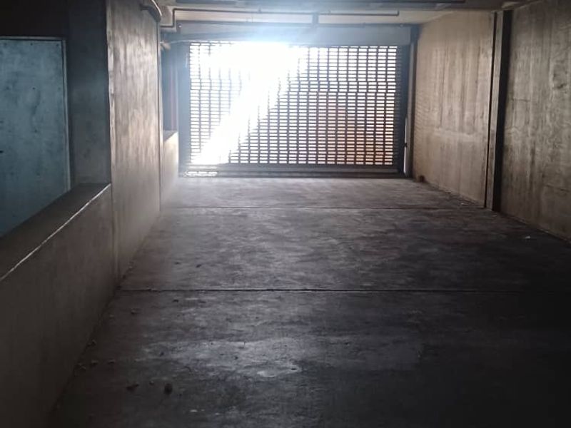 Office Building to rent - CBD - Photo 4