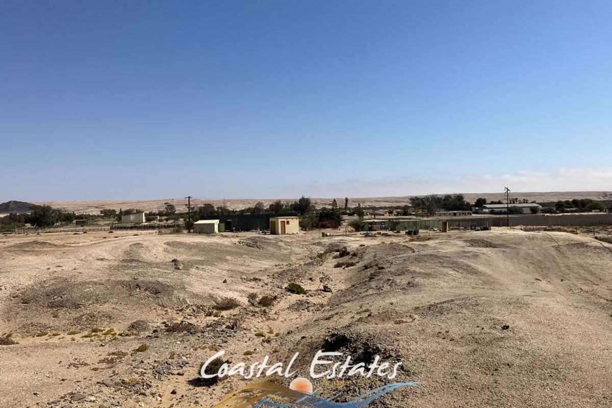 Idyllic 12-Hectare Smallholding with Stunning Views - Photo 3