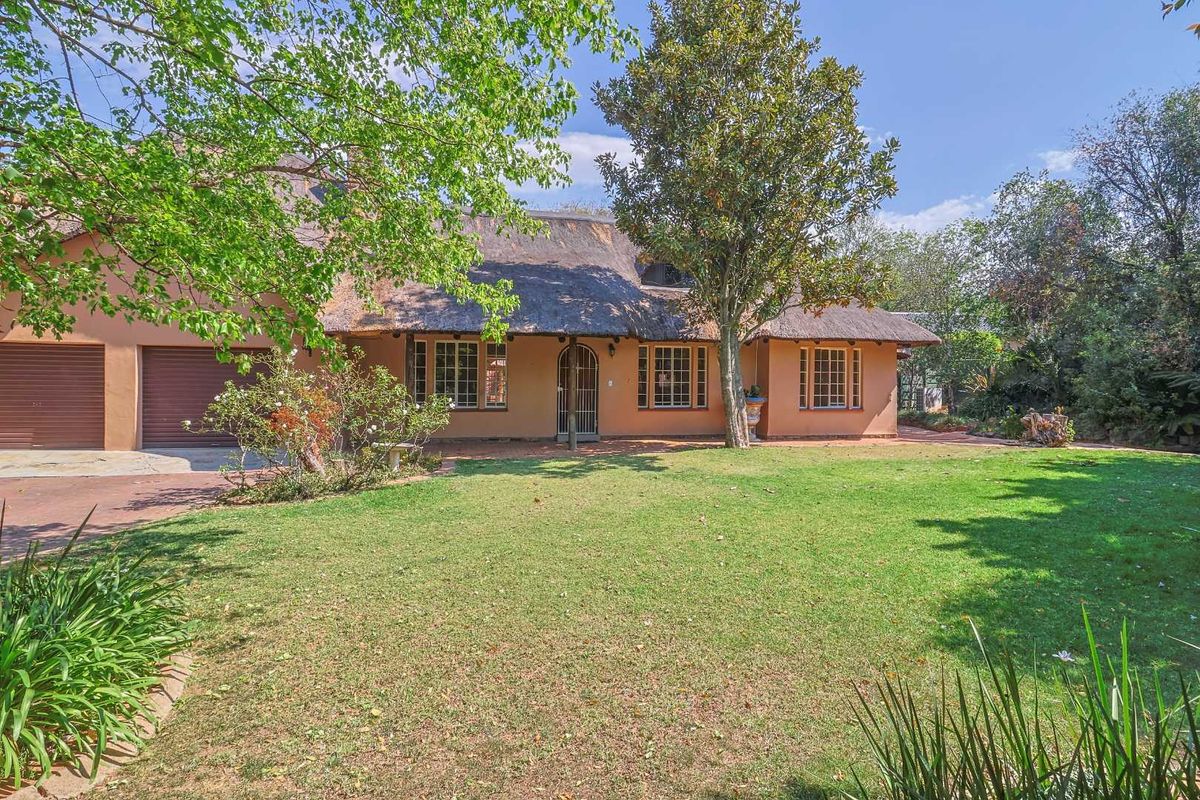 Perfect for Families, Professionals, or Investors! - Photo 5