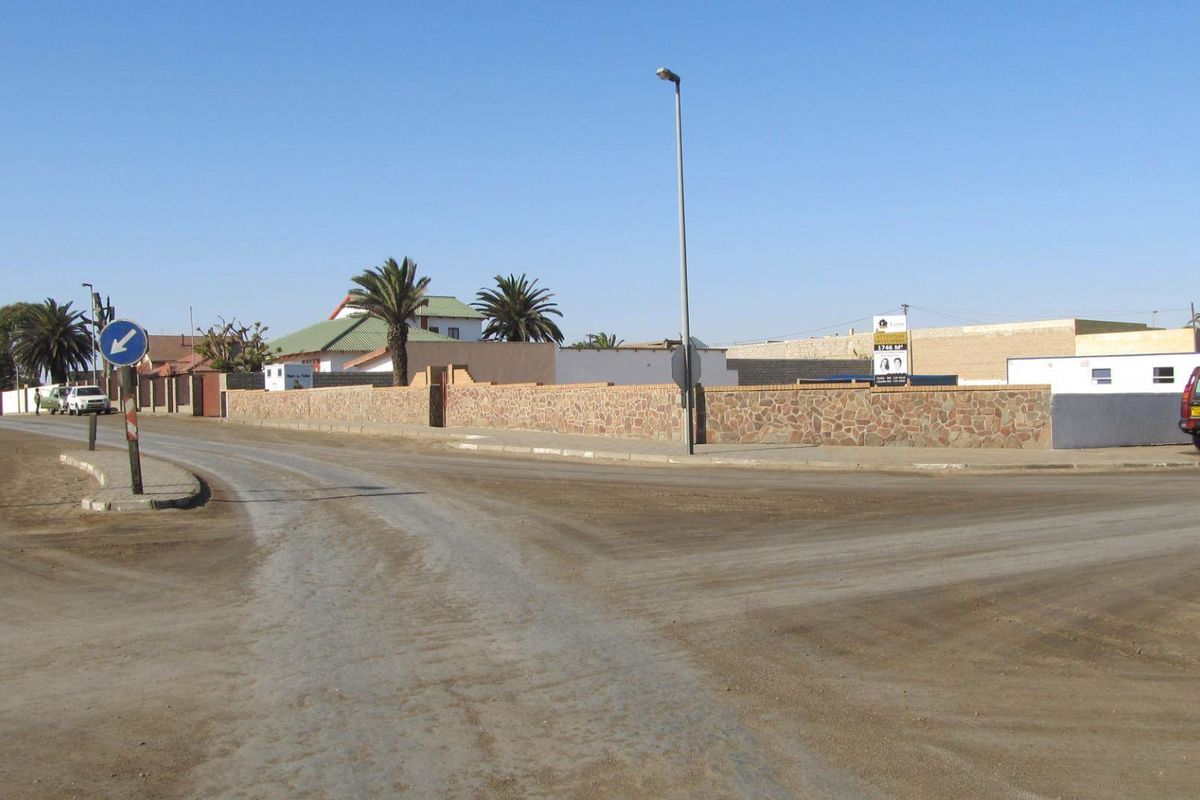Commercial property in CBD - Photo 4