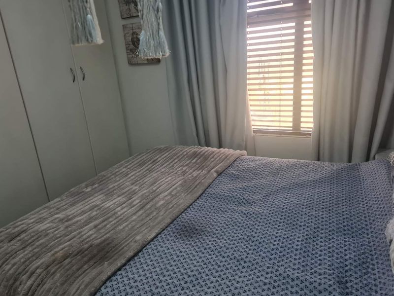 EXCLUSIVE MANDATE INCLUSIVE OF BIG STOREROOM AND 3 PARKINGS  - STOREROOM AND 3 PARKINGS INCLUDED IN DEAL - Photo 2