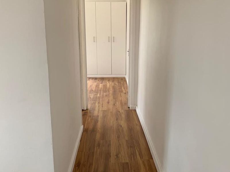 Refurbished Offices with Parking in Central Blackheath - Photo 8