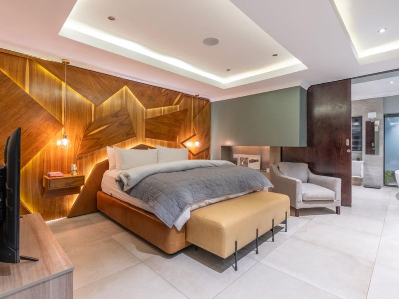 Entertainers Paradise in Superb Location - Photo 5