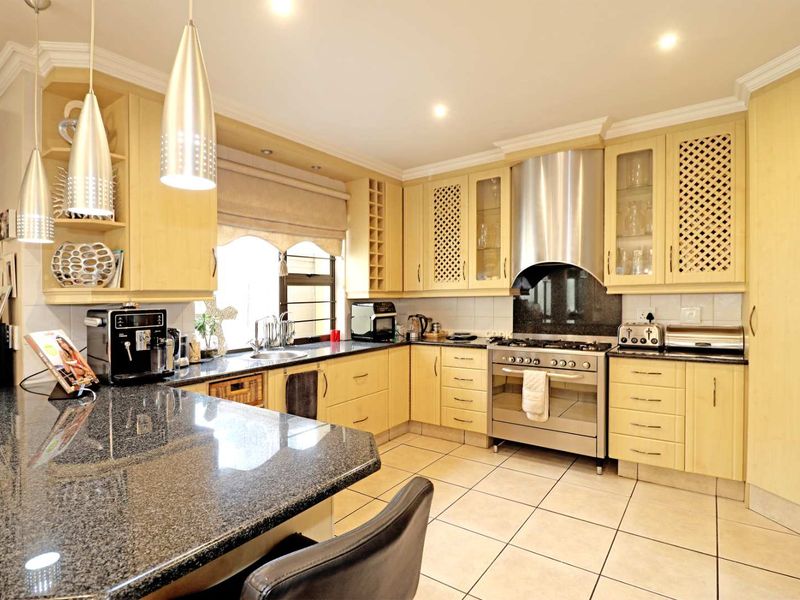 "Bali Bliss in Boksburg: Your Dream Home Awaits! - Photo 7