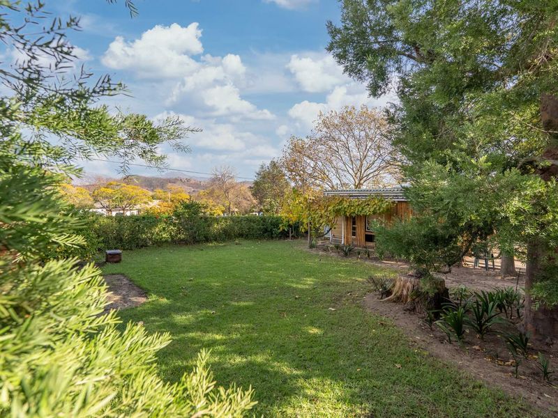 Discover a Rare Property Opportunity in Franschhoek - Photo 9