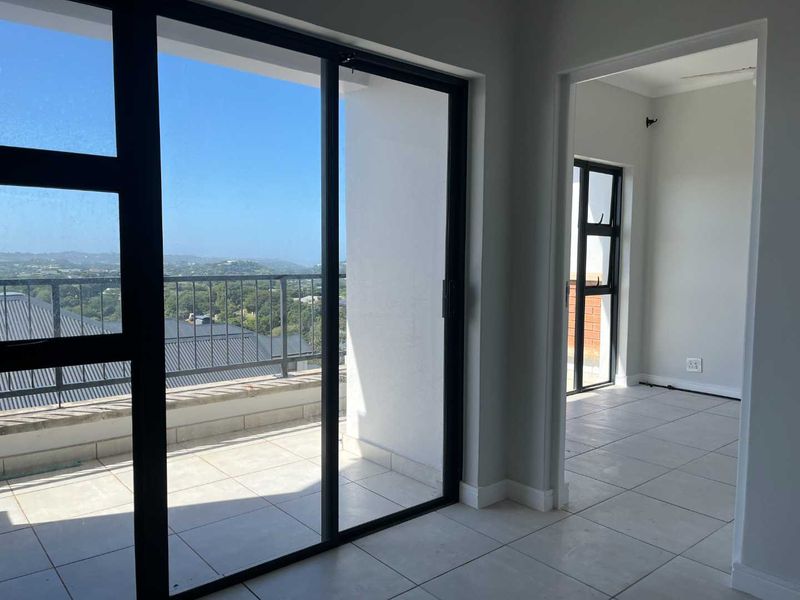 Top-Floor 1 Bedroom Apartment to Rent in Ballito Hills ...Available 1 August - Photo 6