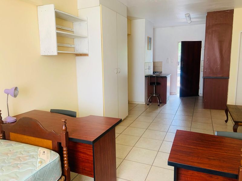 **Affordable Shared Student Accommodation in Prime Location** - Photo 6