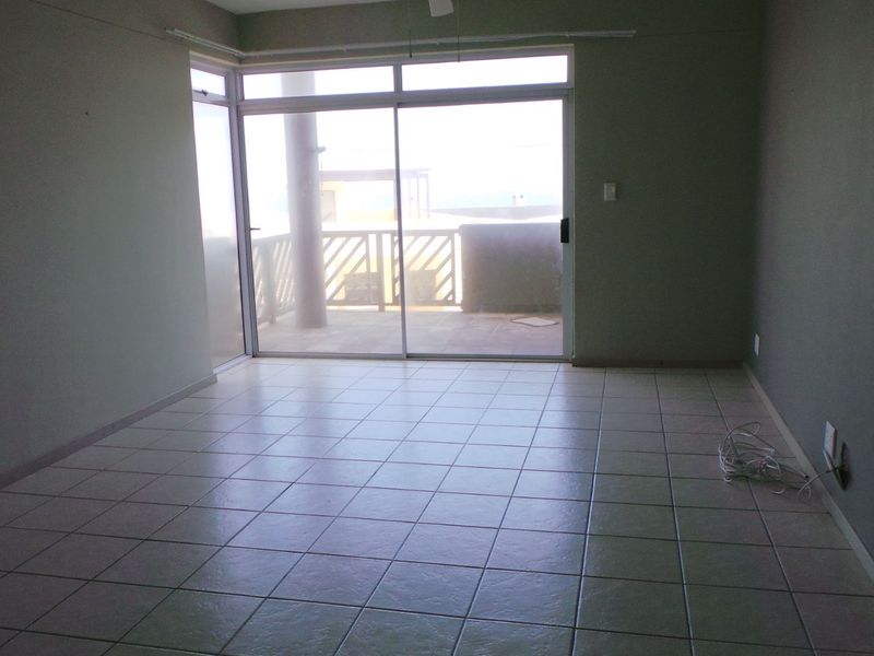 Perfect Lock up and Go Holiday Accommodation with sea view - Photo 4