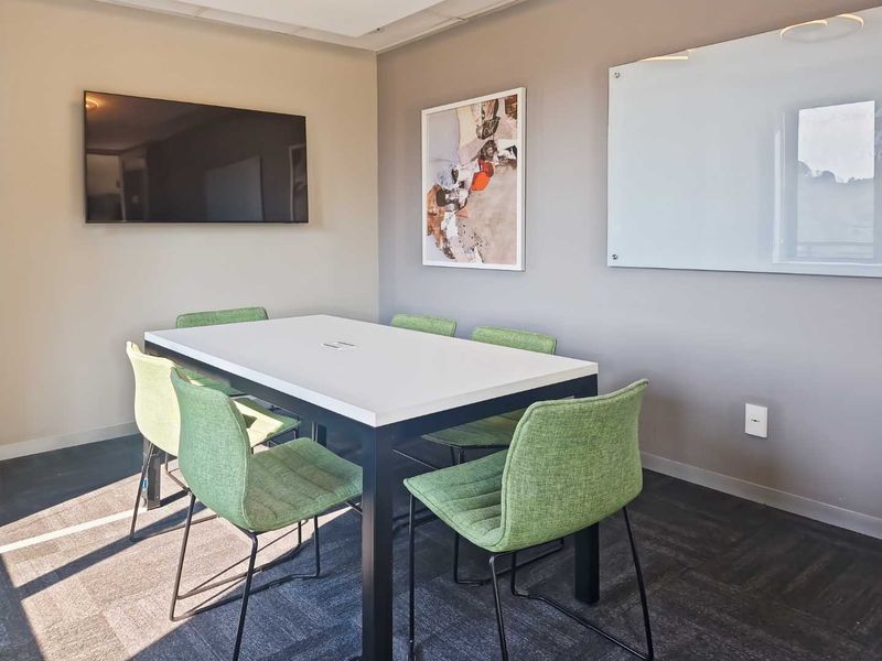 All-inclusive access to coworking space in Regus Darrenwood Randburg - Photo 5