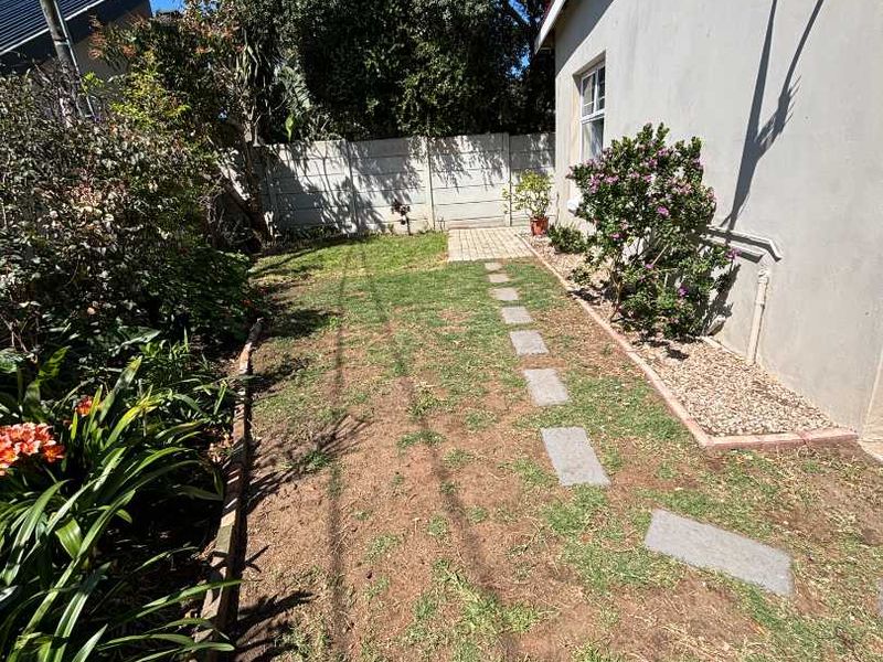 Beautiful garden cottage to rent in Glenhurd - Photo 2