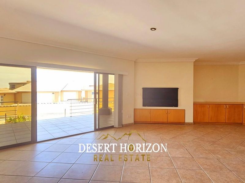 Swakopmund , Vogelstrand | Stunning Coastal Property with Breathtaking Sea Views - Photo 4